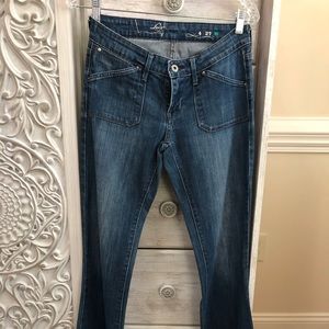 Levi’s size 4 /size 27 eco jeans